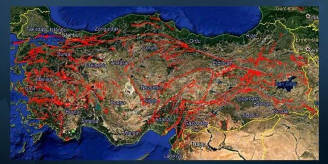 Türkiye diri fay hattı haritası güncellendi İşte riskli olan ilçeler